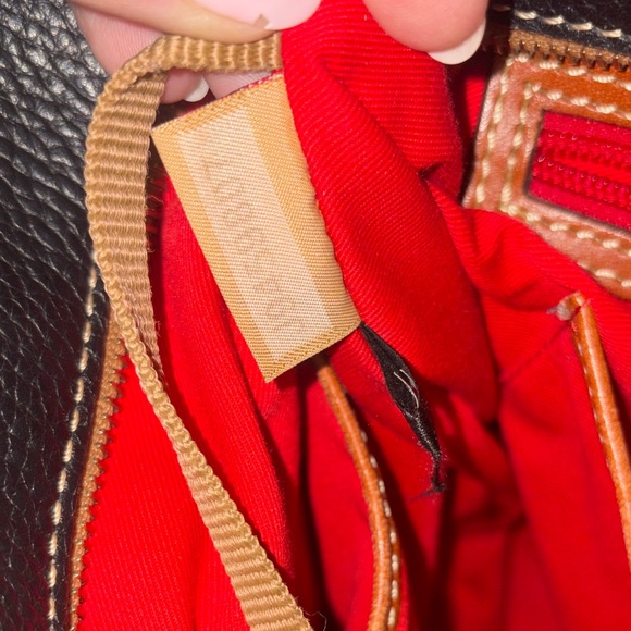 Dooney & Bourke Vintage Lexington Black Tote - Picture 14 of 16